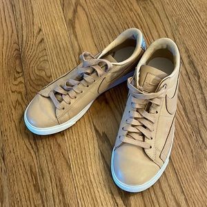 Nike Blazer - Tan - 8.5